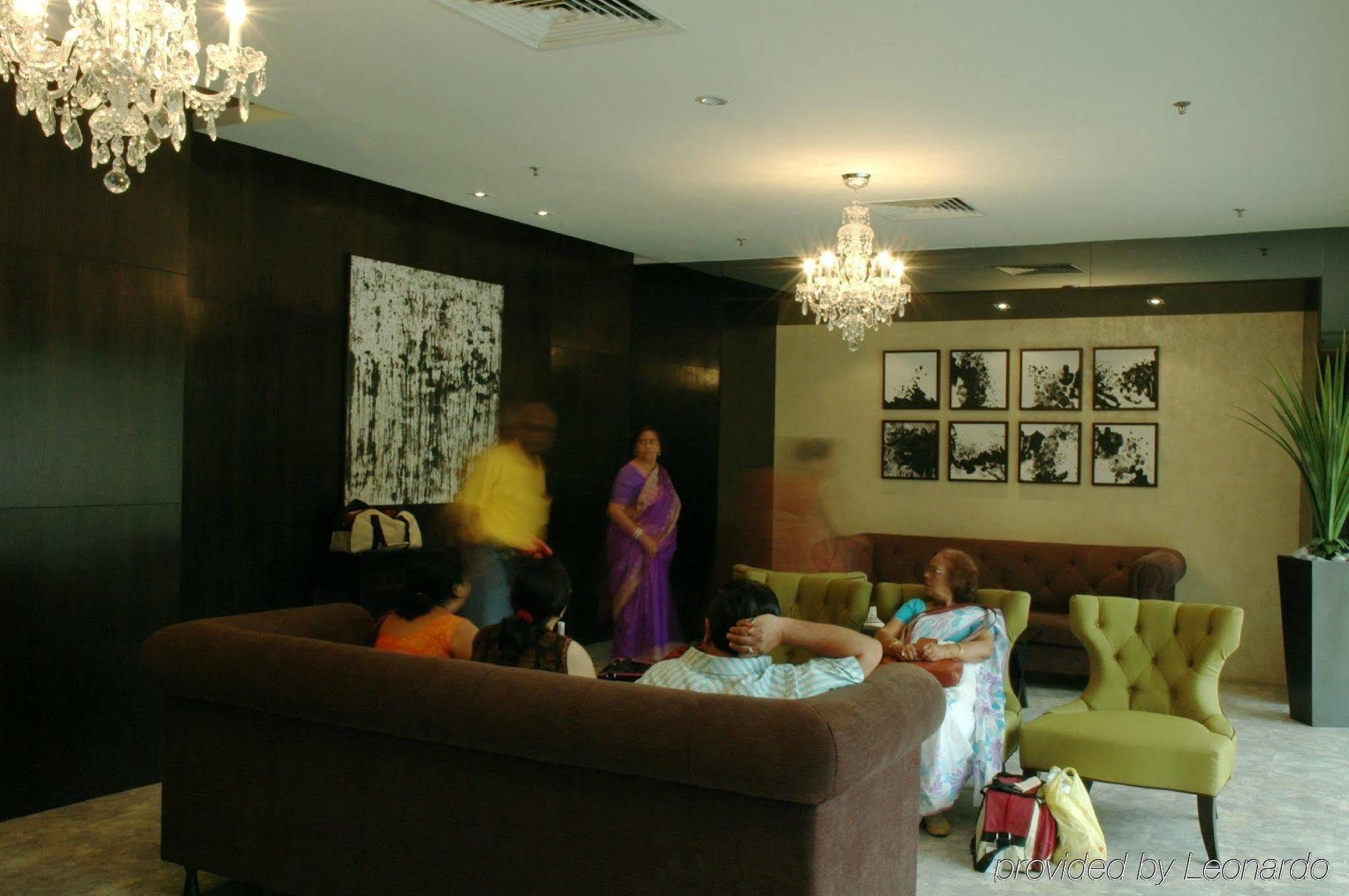 Hotel 81 Tristar Сингапур Екстериор снимка