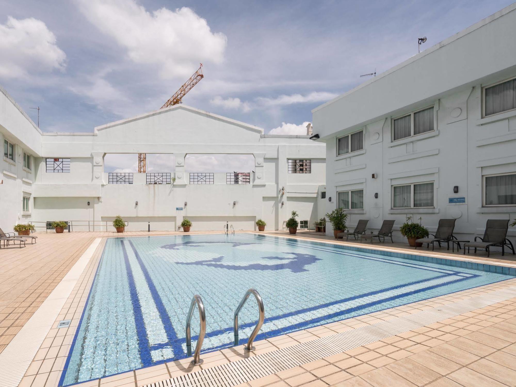 Hotel 81 Tristar Сингапур Екстериор снимка